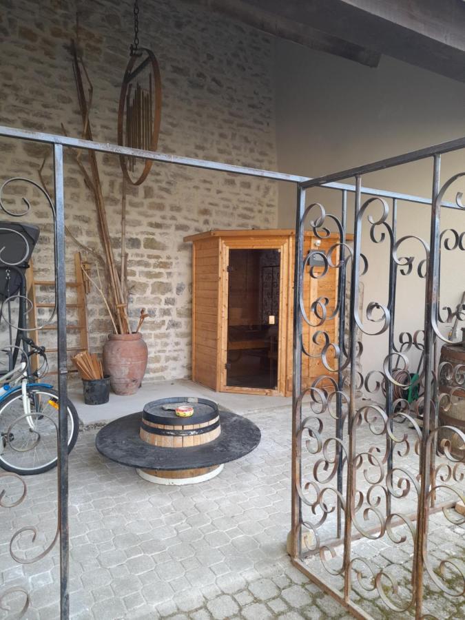 Chambre Du Jura Saint-Germain-lès-Arlay Exterior photo
